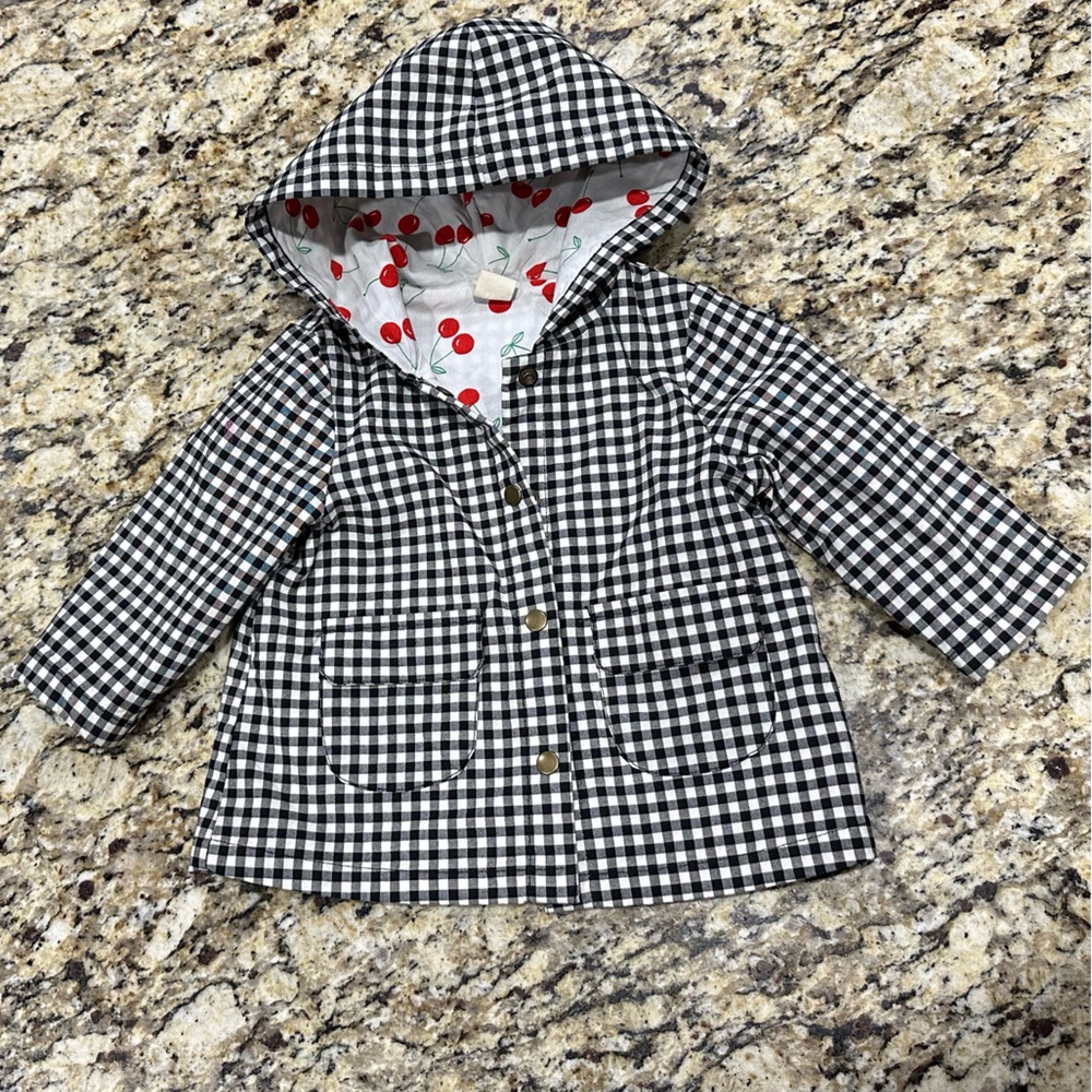 Tucker & Tate black & white raincoat 6m